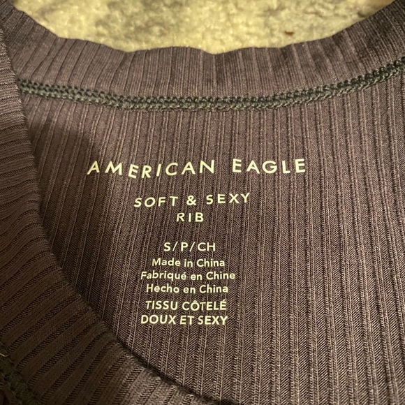 american eagle tank top - Picture 2 of 4